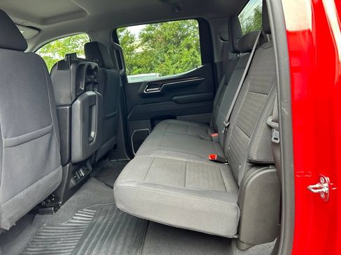 Used 2024 Chevrolet Silverado 1500 LT AWD/4WD image 22