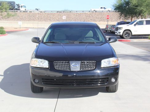 Used 2006 Nissan Sentra 1.8 w/ (F05) Convenience Pkg image 2