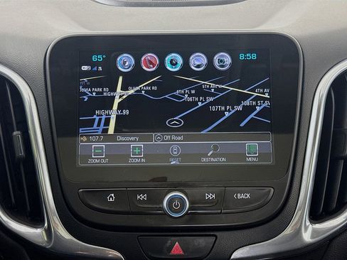 Used 2018 Chevrolet Equinox Premier AWD/4WD image 16