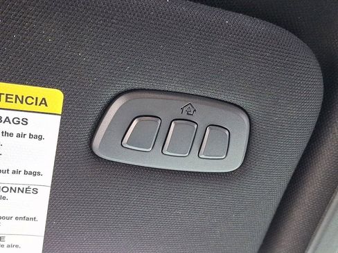 Used 2023 Ford Explorer Platinum w/ Technology Package image 29