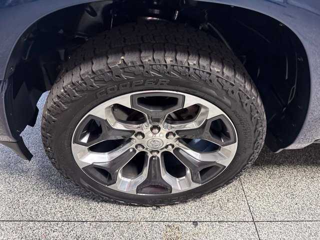 Used 2021 RAM 1500 Limited w/ Advanced Safety Group AWD/4WD image 4