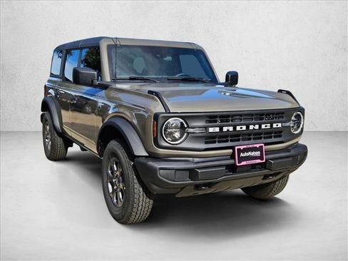 New 2025 Ford Bronco Big Bend image 7
