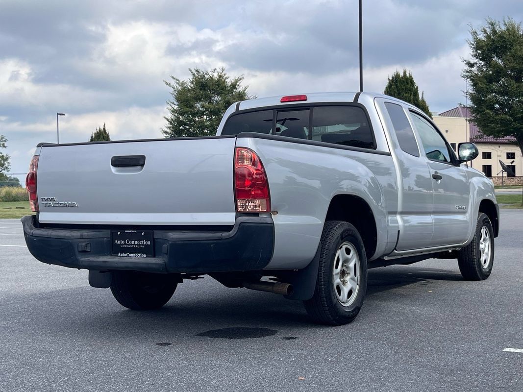 Used 2012 Toyota Tacoma 2WD Access Cab w/ Convenience Pkg image 8