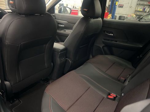 New 2026 Nissan Kicks SR w/ SR Premium Package AWD/4WD image 34