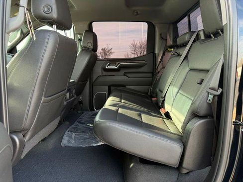 Used 2022 GMC Sierra 1500 SLT w/ SLT Convenience Package image 40