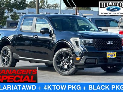 New 2026 Ford Maverick Lariat w/ Black Appearance Package