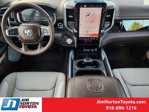 Used 2025 RAM 1500 Laramie w/ Advanced Safety Group II AWD/4WD image 28