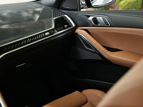 New 2027 BMW X6 M60i AWD/4WD image 32