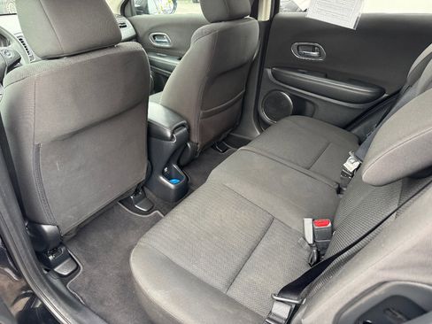 Used 2017 Honda HR-V EX image 20