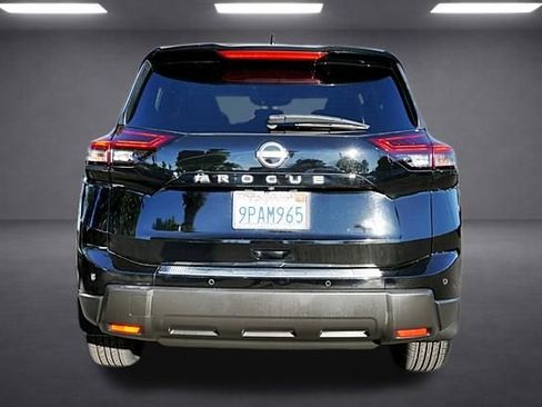Used 2024 Nissan Rogue SV FWD image 10