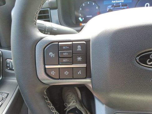 Used 2025 Ford F150 Lariat w/ Equipment Group 501A Mid AWD/4WD image 28