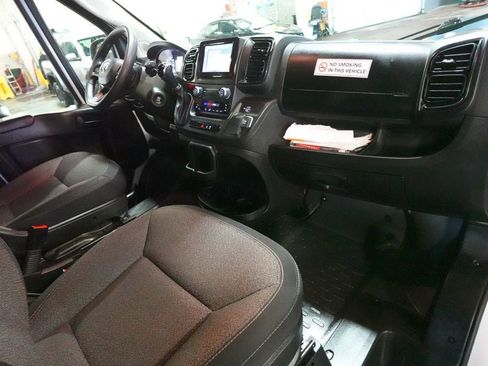 Used 2023 RAM ProMaster 2500 FWD image 24