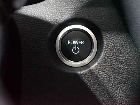 Used 2025 Toyota Corolla LE w/ LE Premium Package image 23