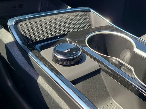 New 2026 Chevrolet Equinox LT w/ Safety and Technology Package image 28