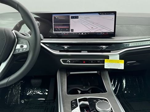 New 2026 BMW X5 xDrive40i image 17