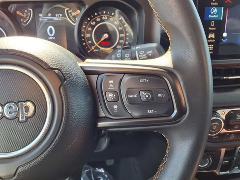 Used 2024 Jeep Wrangler Unlimited Sport AWD/4WD image 14