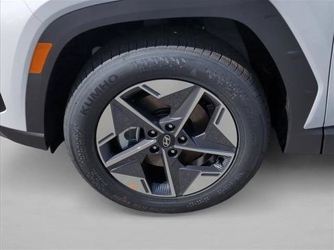 New 2026 Hyundai Tucson SEL FWD image 10