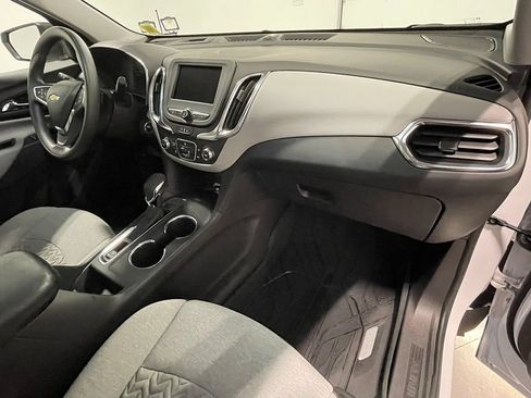 Used 2024 Chevrolet Equinox LS FWD image 26