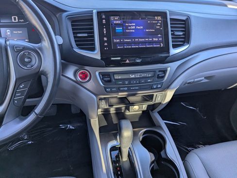 Used 2019 Honda Ridgeline RTL-T image 18