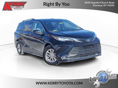 Certified 2022 Toyota Sienna XLE w/ XLE Plus Package