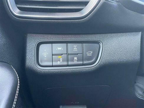 Used 2020 Hyundai Santa Fe Limited image 21