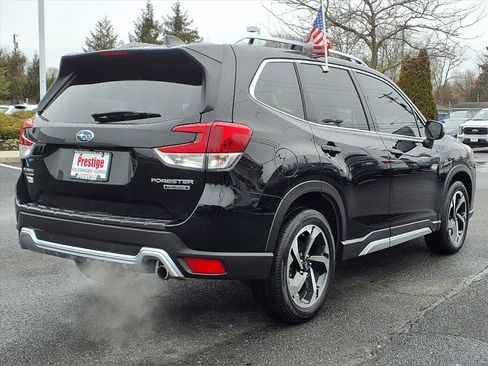 Certified 2024 Subaru Forester Touring w/ Pop Package 2 image 3