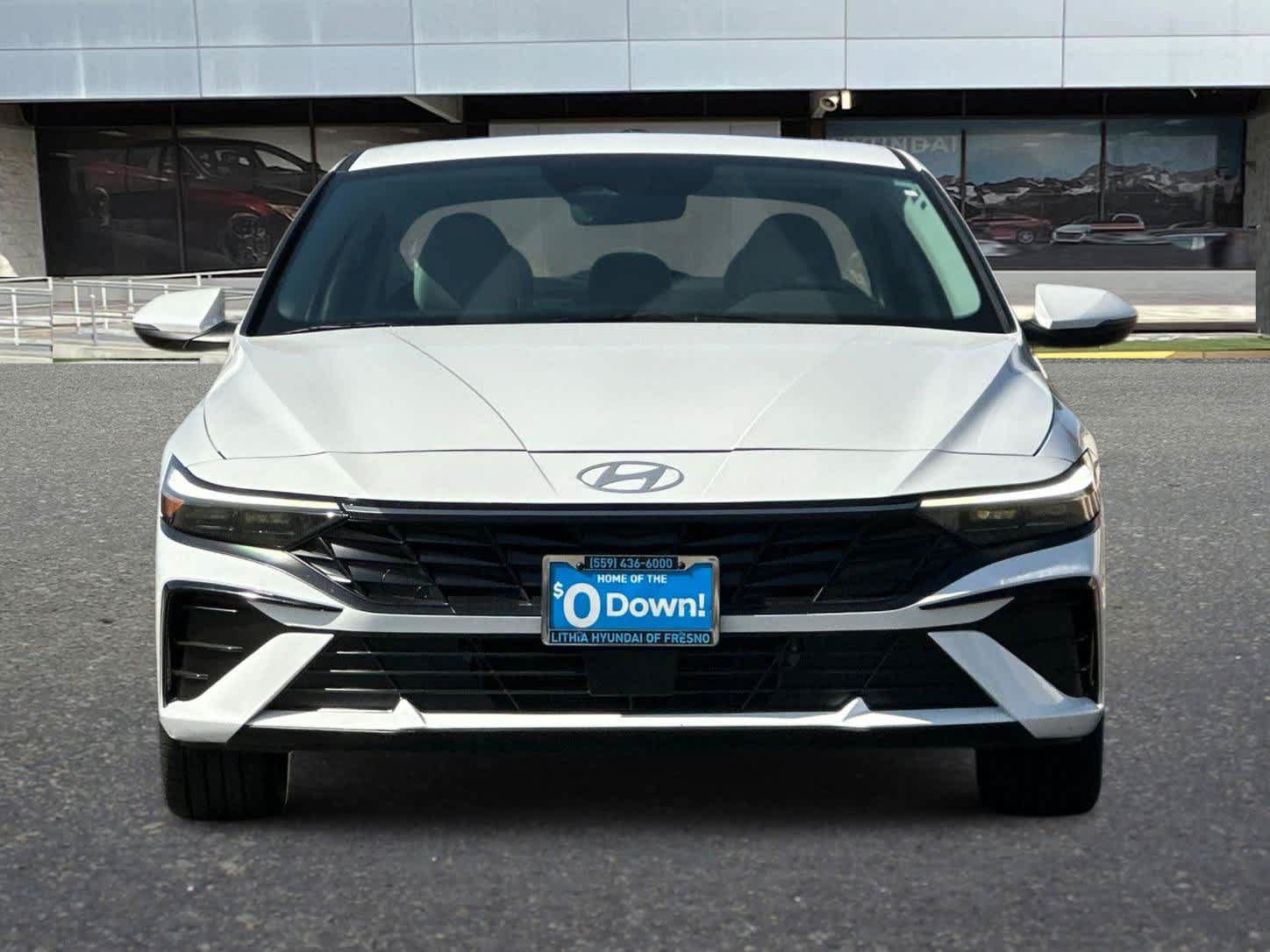 Certified 2025 Hyundai Elantra Limited FWD image 11