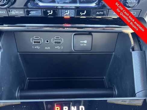 New 2025 Jeep Grand Cherokee Limited image 8