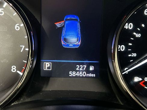 Used 2021 Nissan Rogue Sport S image 10