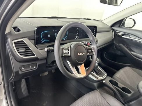 Used 2026 Kia Seltos LX FWD image 13