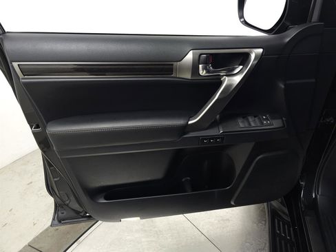 Used 2023 Lexus GX 460 Premium image 15