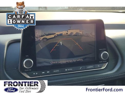 Used 2023 Nissan Rogue S image 22