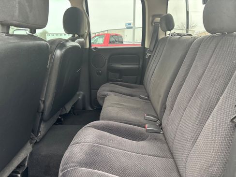 Used 2005 Dodge Ram 3500 Truck SLT w/ Quad Cab Big Horn Value Group image 7