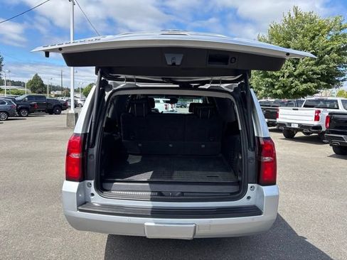 Used 2015 Chevrolet Suburban LT w/ Max Trailering Package AWD/4WD image 38