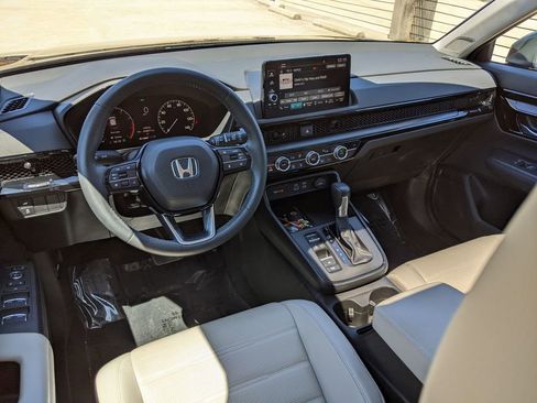 Used 2024 Honda CR-V EX-L image 12
