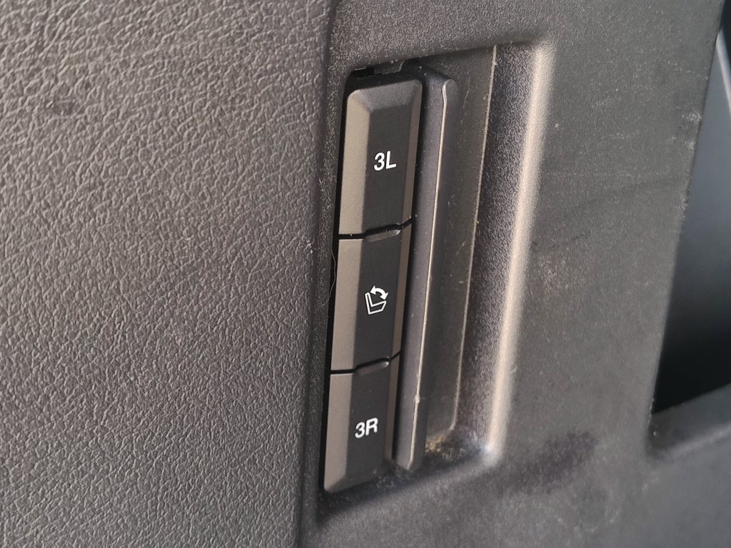 Used 2022 Ford Expedition Max XLT RWD image 10