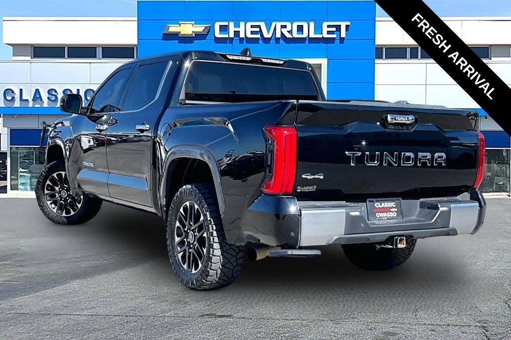 Used 2024 Toyota Tundra Limited w/ Power Package AWD/4WD image 3