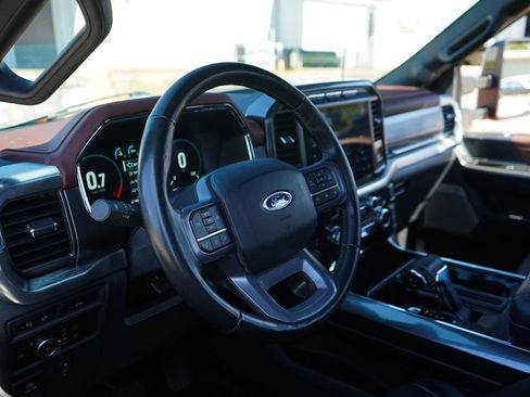 Used 2023 Ford F150 Lariat AWD/4WD image 6