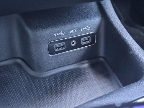 Used 2018 Dodge Durango GT AWD/4WD image 30