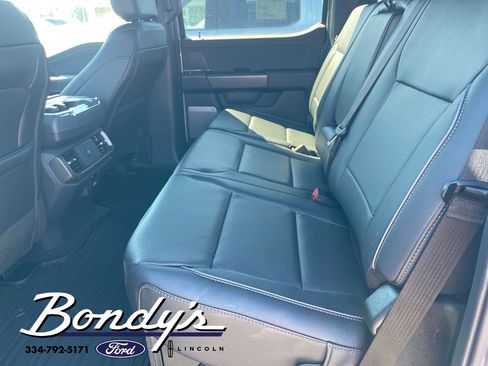 New 2025 Ford F150 Lariat w/ Equipment Group 501A Mid image 8