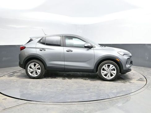 Used 2025 Buick Encore GX Preferred image 12