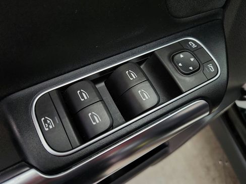 Used 2022 Mercedes-Benz GLA 35 AMG 4MATIC image 22