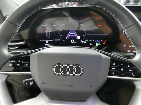 Certified 2025 Audi Q5 Premium w/ Convenience Package AWD/4WD image 15