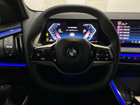 Used 2025 BMW X3 xDrive30i AWD/4WD image 12