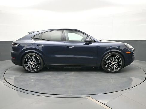 New 2026 Porsche Cayenne Coupe AWD/4WD image 24