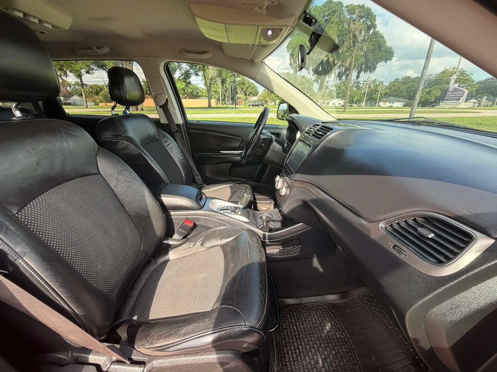Used 2018 Dodge Journey Crossroad AWD/4WD image 16