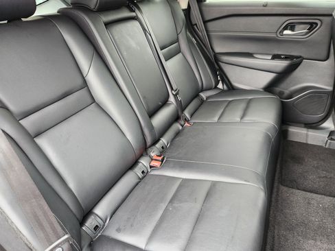 Certified 2024 Nissan Rogue SL w/ SL Premium Package image 17