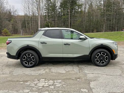 Used 2023 Hyundai Santa Cruz SEL AWD/4WD image 2