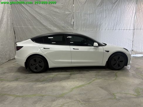 Used 2022 Tesla Model 3 Long Range AWD/4WD image 14