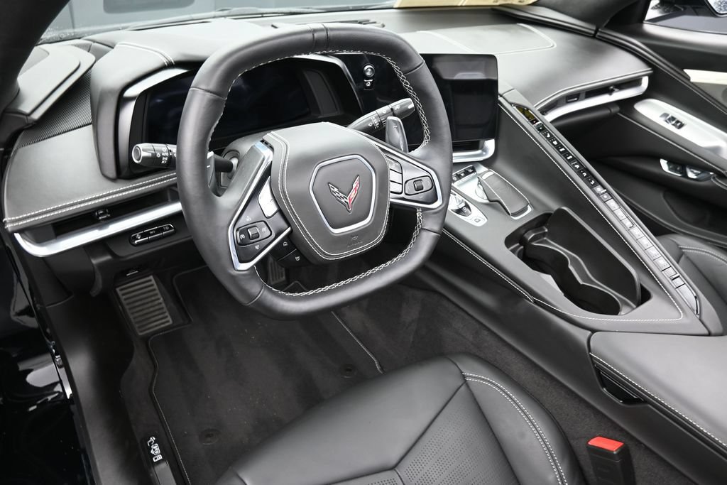Used 2023 Chevrolet Corvette Stingray Premium Conv w/ Battery Protection Package RWD image 18